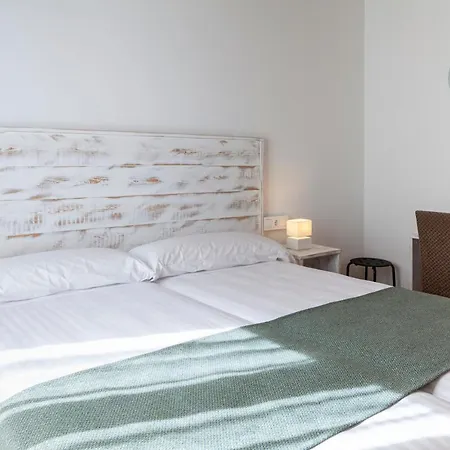 Ad Hoc Vitae Retreats & Health Only Adults Hotel Beniarbeig