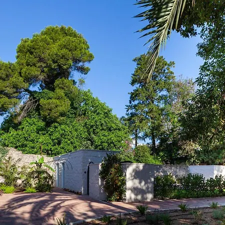 Hotel Ad Hoc Vitae Retreats & Health Only Adults 3*