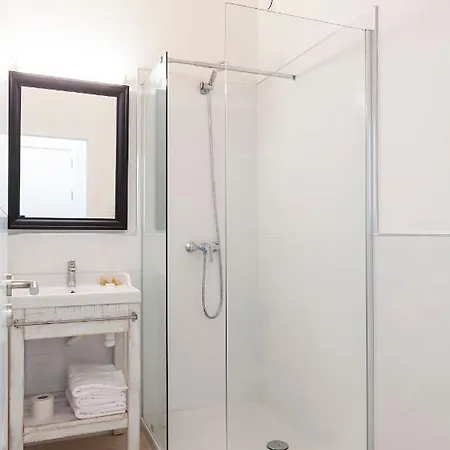 Ad Hoc Vitae Retreats & Health Only Adults Hotel
